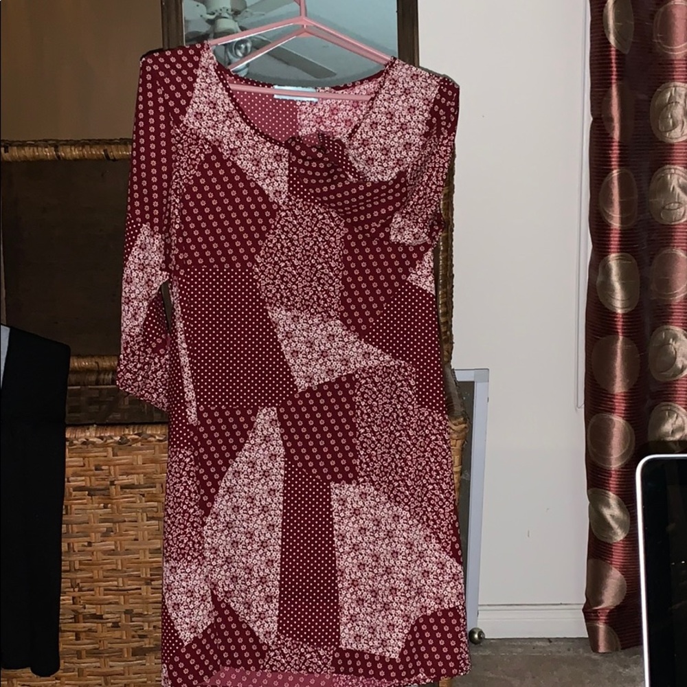 Dress - Picture 2 of 3